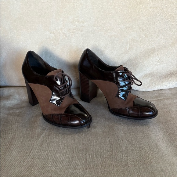 Paolo Two-Tone Leather Heels - Picture 1 of 3